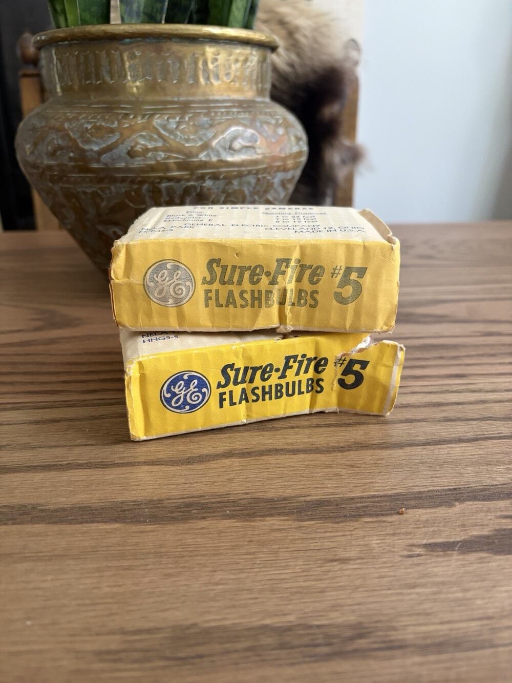Vintage General Electric Sure-Fire Flash Bulbs No 5 Film Camera Bulbs Set Of 8